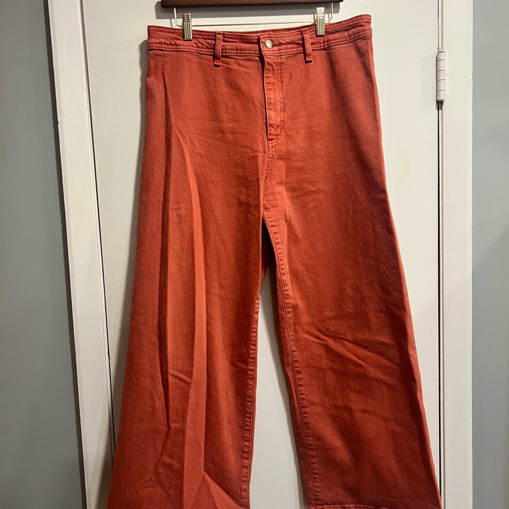 Universal Thread High-Rise Wide Leg Jeans in Rust Orange